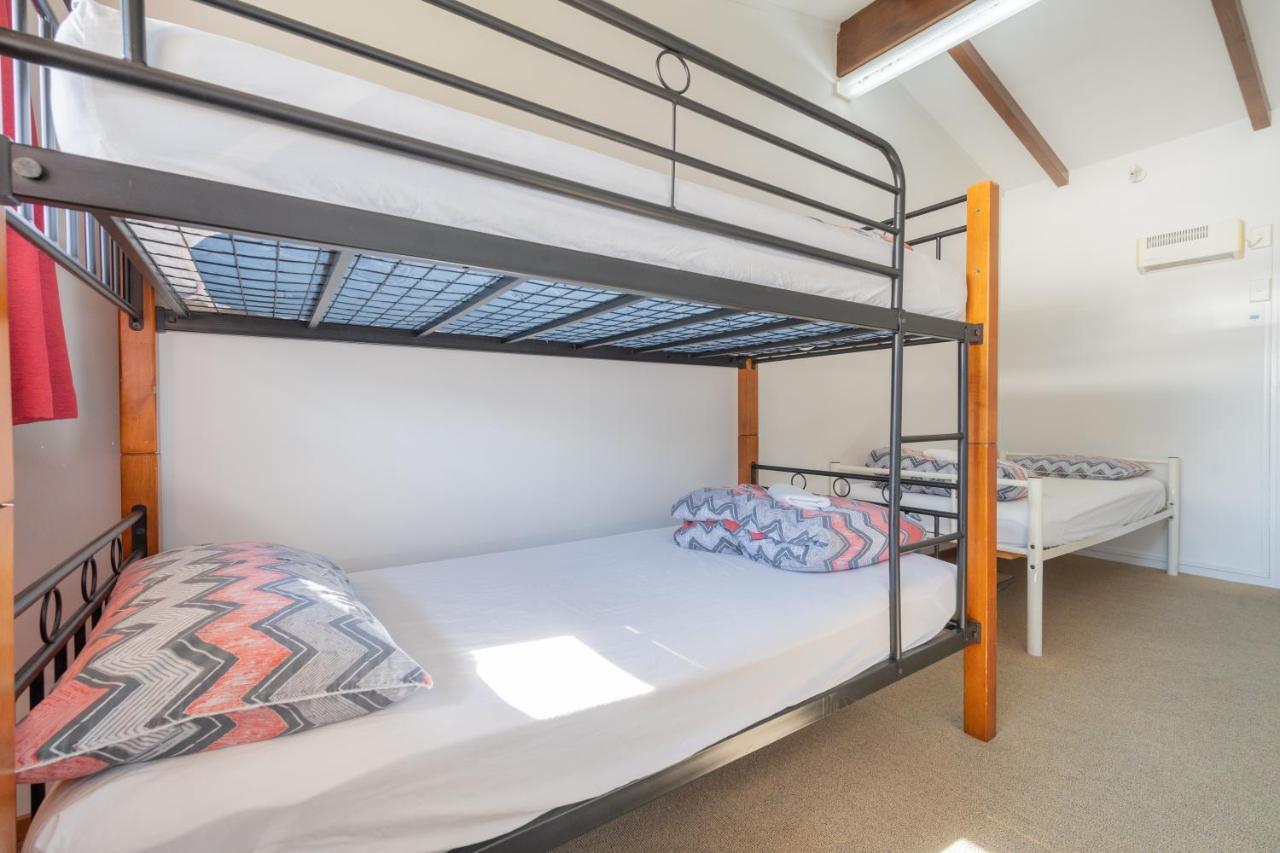 Te Anau Central Backpackers Bagian luar foto